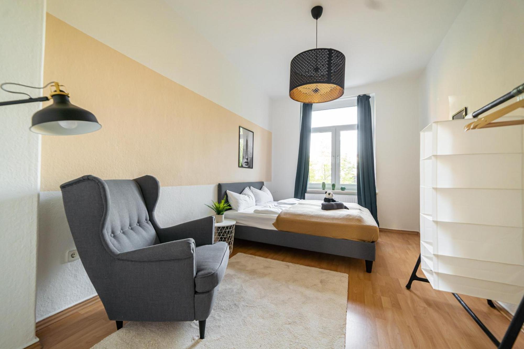 Fullhouse - - Premium A9 * Magdeburg