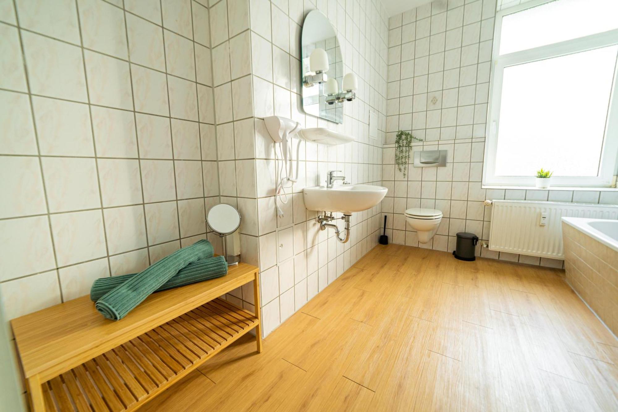 Fullhouse - - Premium A9