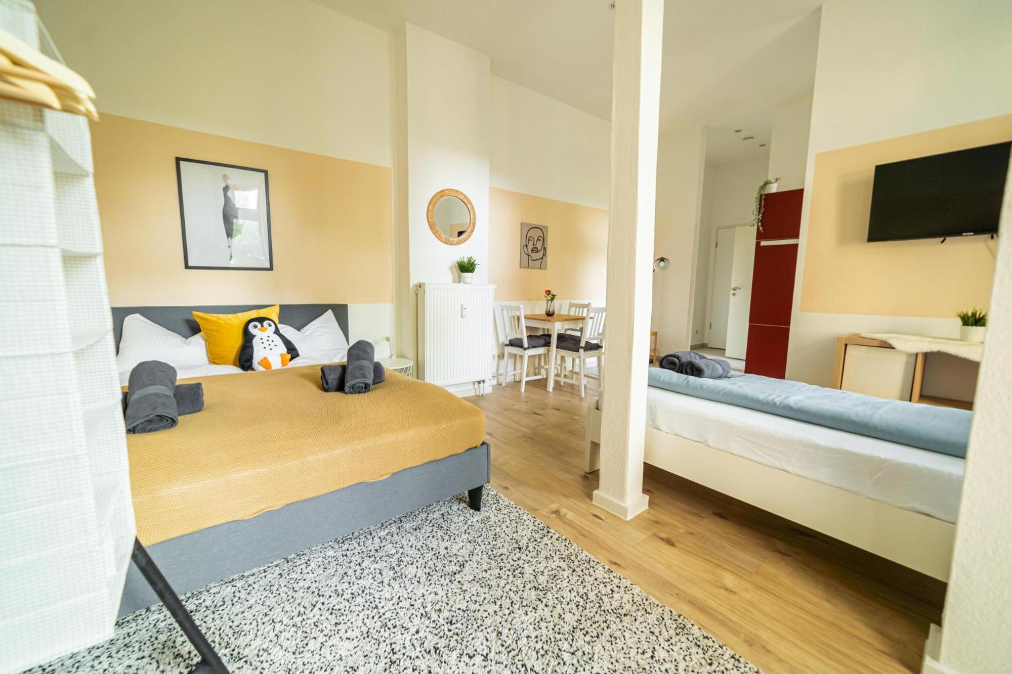 Fullhouse - - Premium A9 Apartment Magdeburg